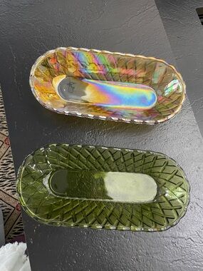 Indiana Glass Iridescent and Green Oblong Snack Dishes No cracks or chips
